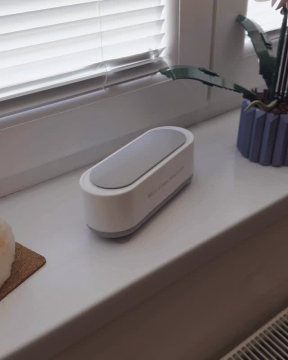 Spolehlivé chlazení v kompaktním formátu Ventilátor 120×25 mm, 12 V DC s technologií MagLev od...