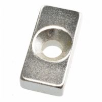 Neodymový magnet kvádr s otvorem 20x10x5 mm