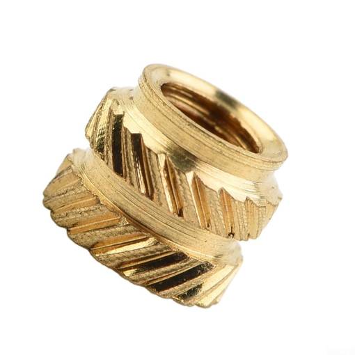 Foto - Závitová zápustná vložka M5x6x7 mosazná