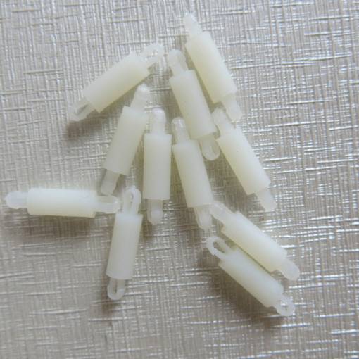 Foto - Nylonový držák pro DPS 2,5mm MADA 5